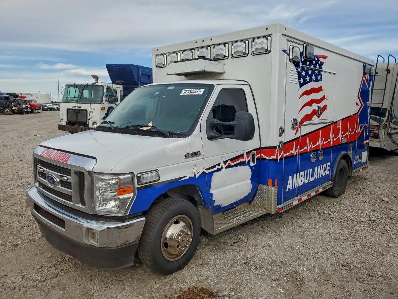 Global Auto Auctions: 2023 FORD E450