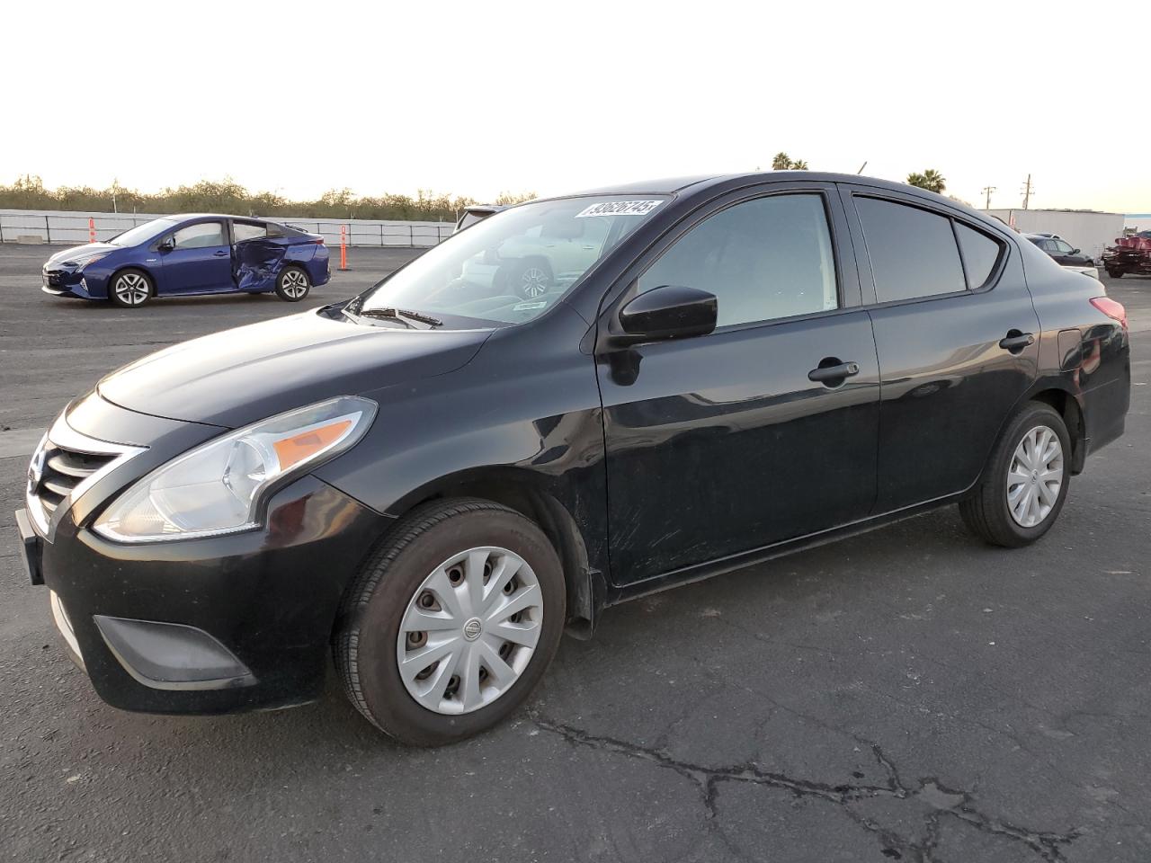 NISSAN VERSA S