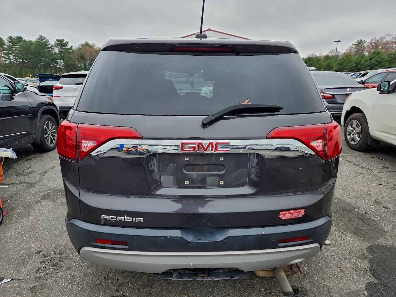 GMC ACADIA SLE