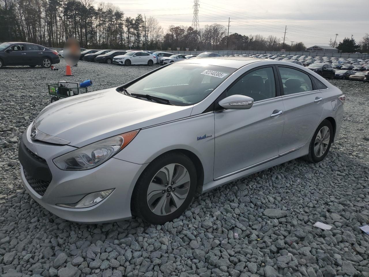 HYUNDAI SONATA HYBRID