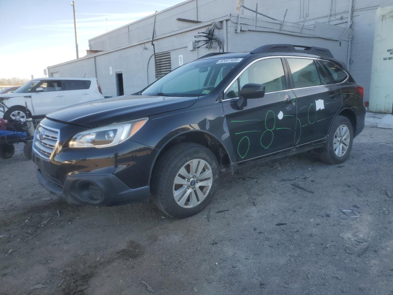 Lot #3301847388 2017 SUBARU OUTBACK 2.