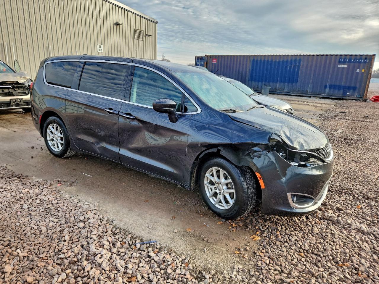 CHRYSLER PACIFICA TOURING