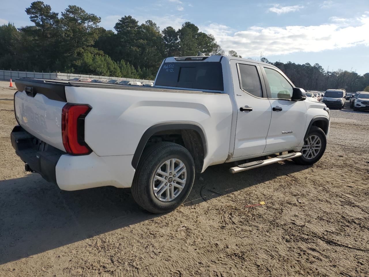 TOYOTA TUNDRA DOUBLE CAB SR