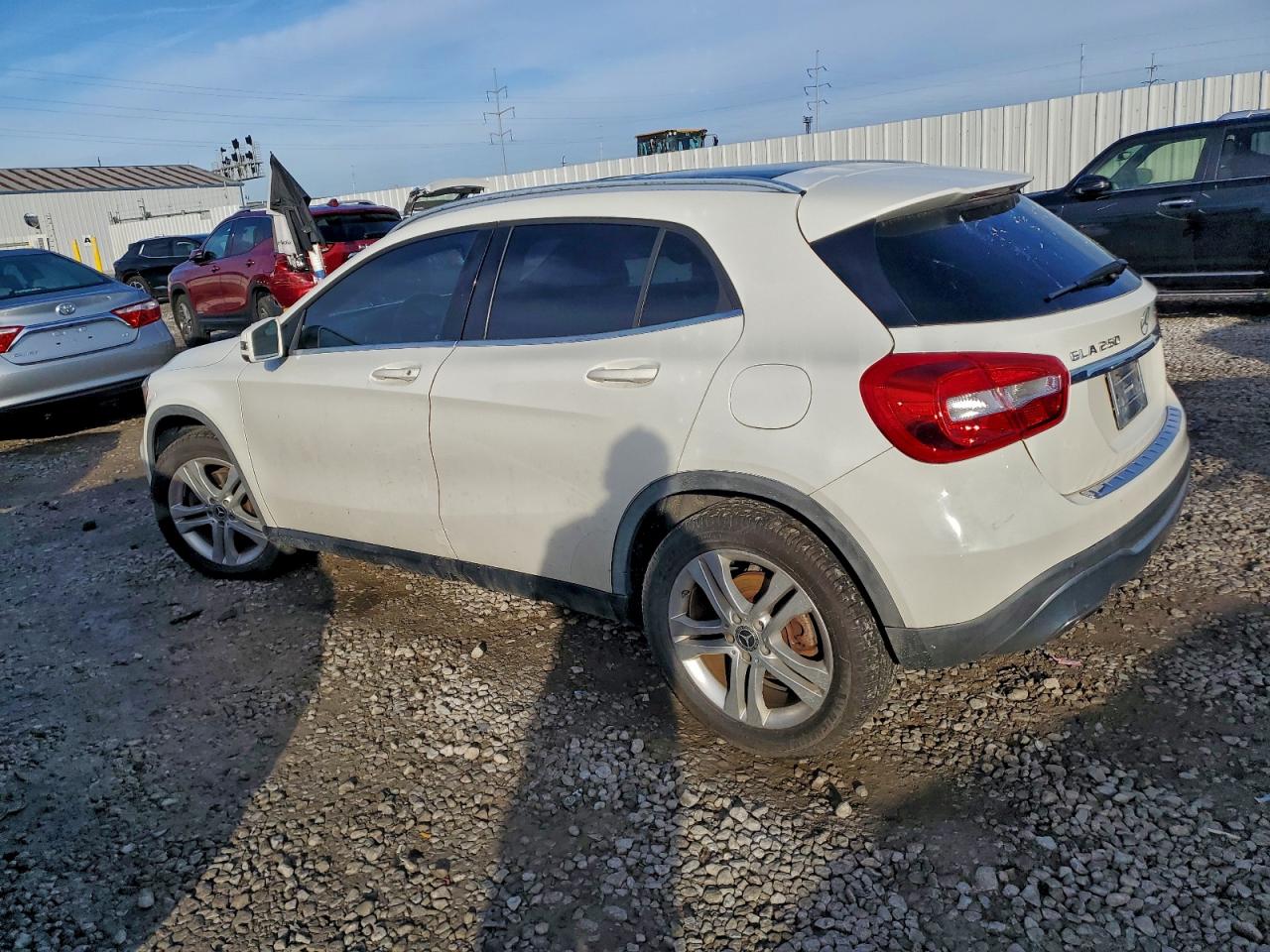 MERCEDES-BENZ GLA-CLASS 250 4MATIC