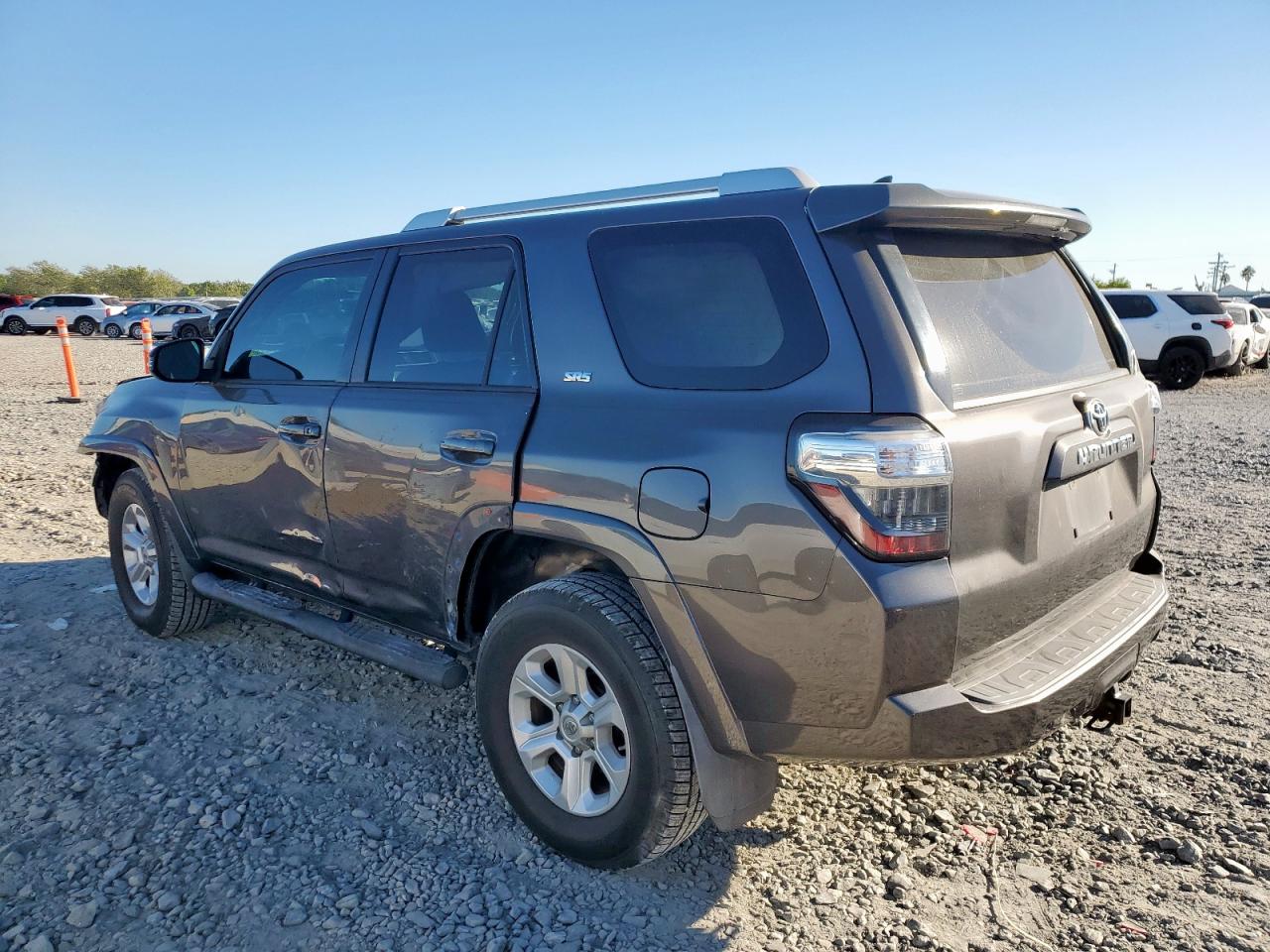TOYOTA 4RUNNER SR5