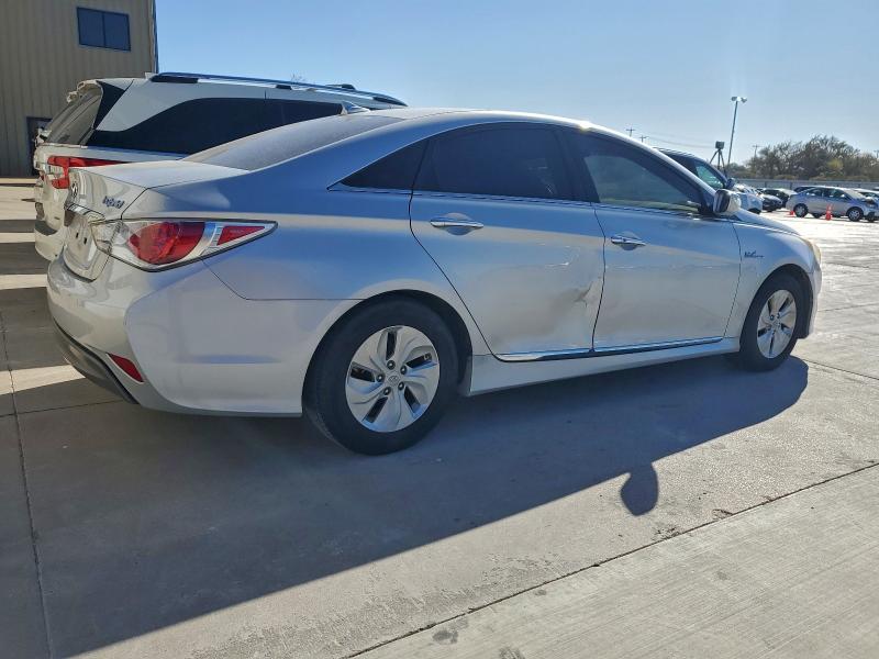 2015 HYUNDAI SONATA HYB #3286599167