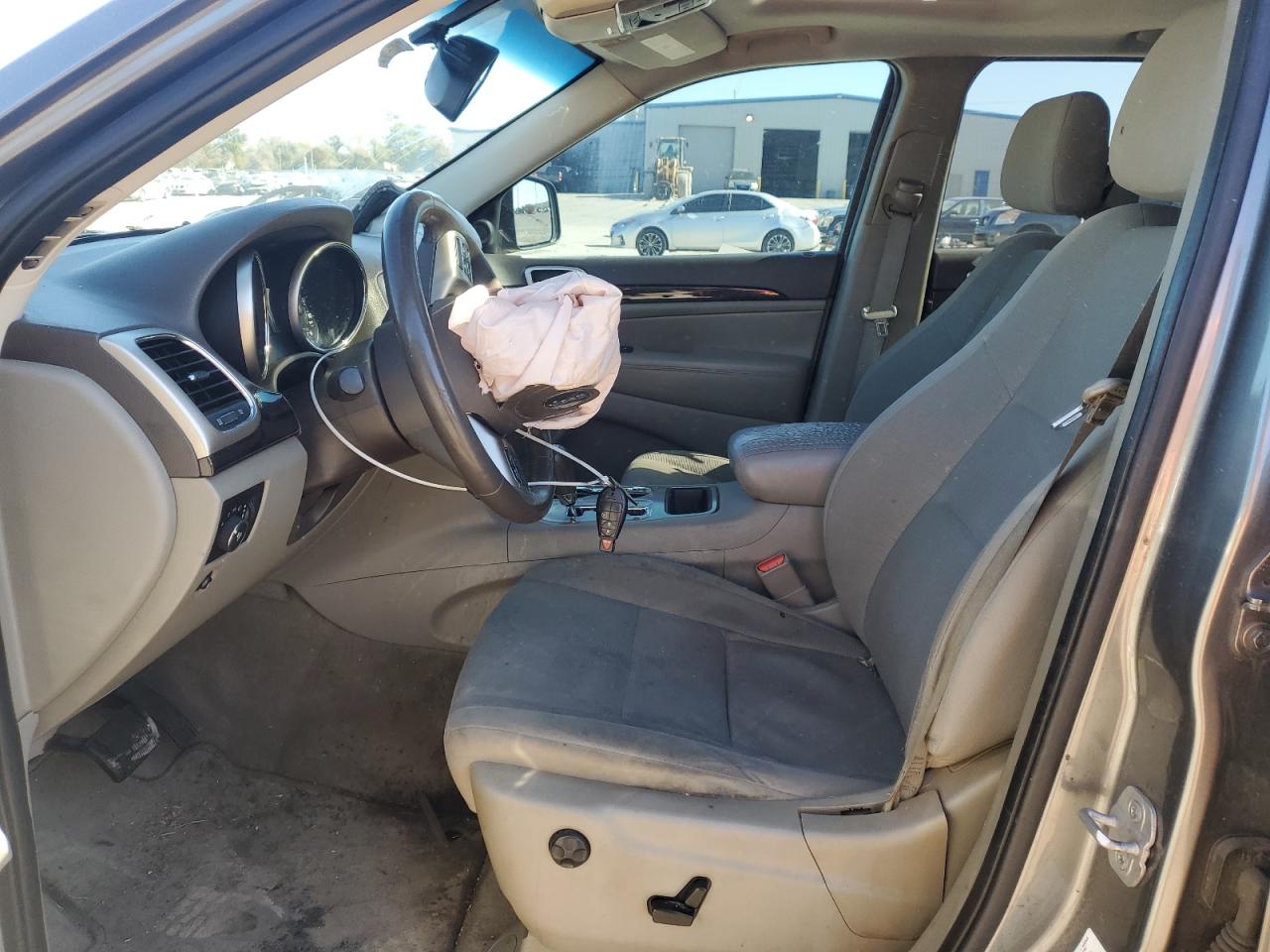 JEEP GRAND CHEROKEE LAREDO