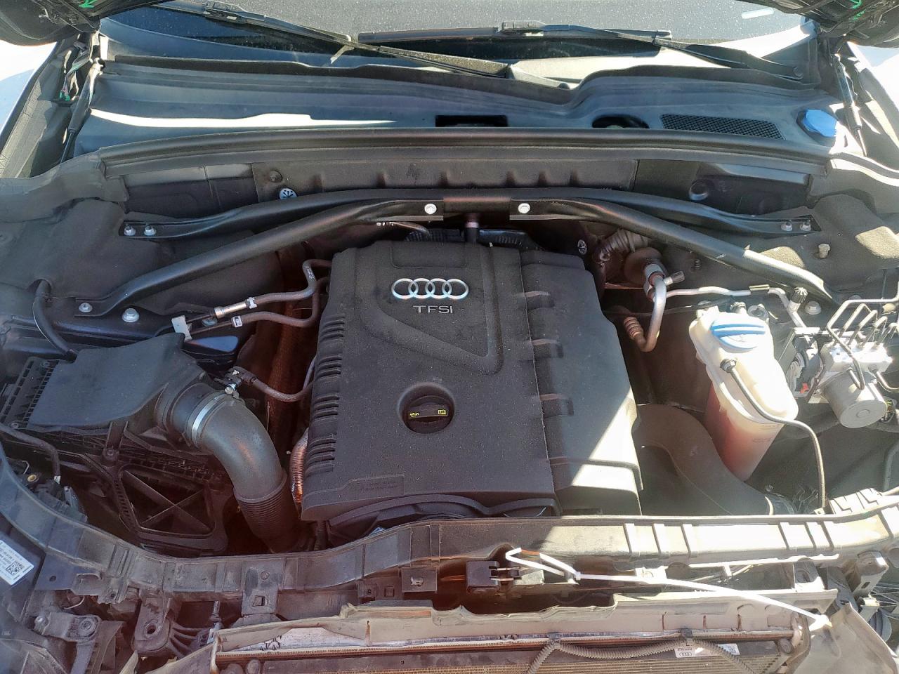 AUDI Q5 PREMIUM PLUS