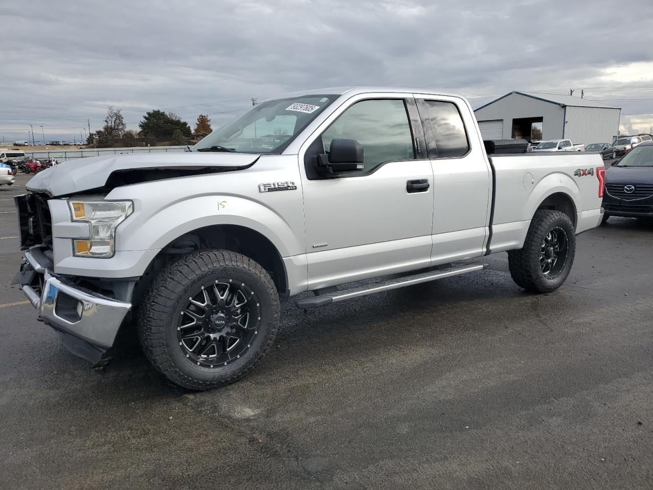 FORD F-150 SUPER CAB