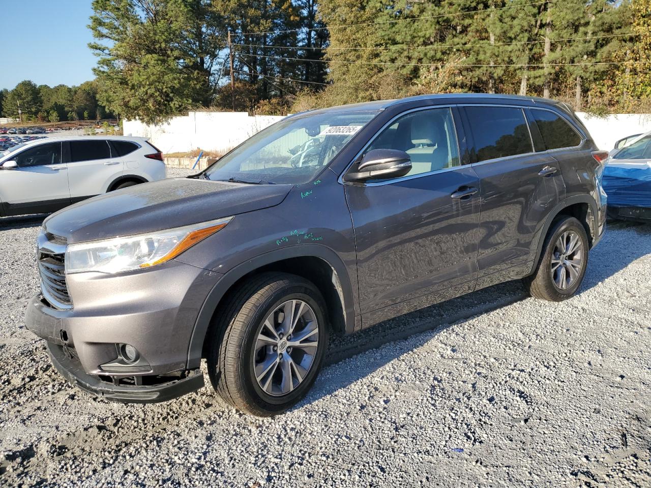 TOYOTA HIGHLANDER XLE