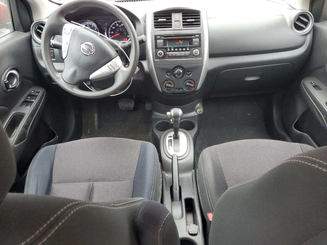 Lot #3302869934 2017 NISSAN VERSA S