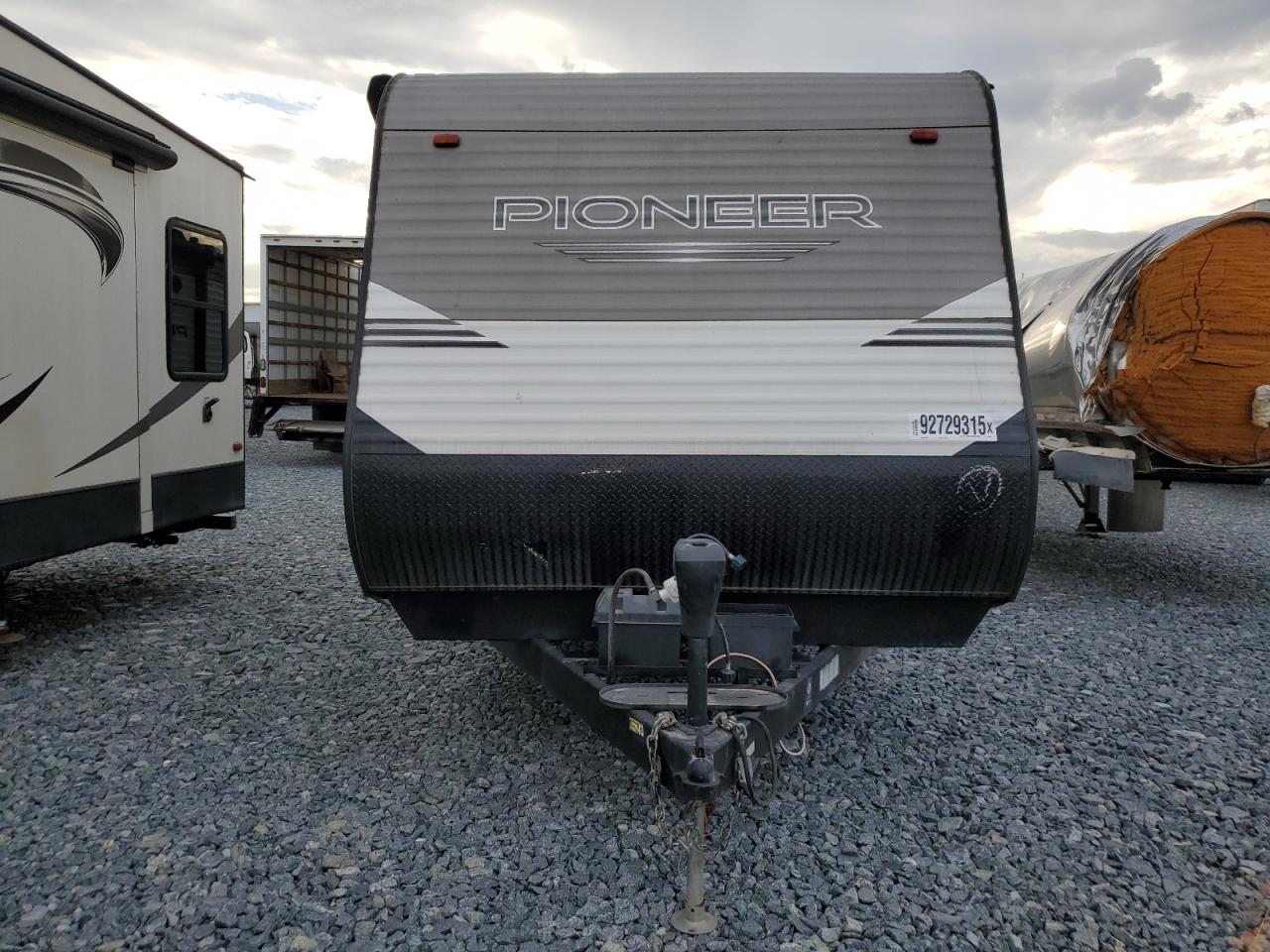 Lot #3287429020 2019 HEAR NORTH COUN