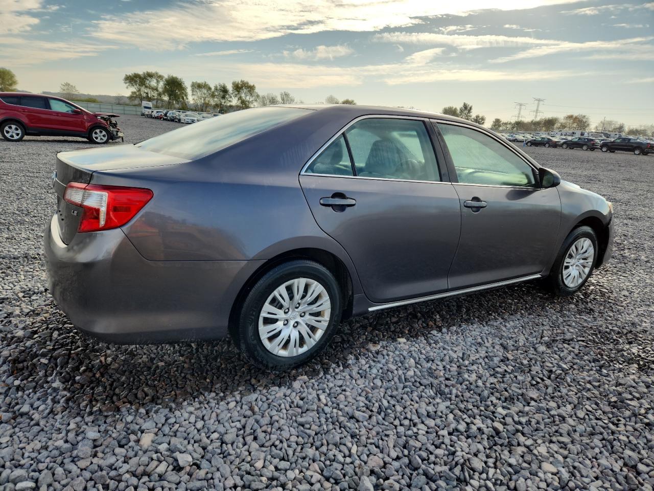 TOYOTA CAMRY L