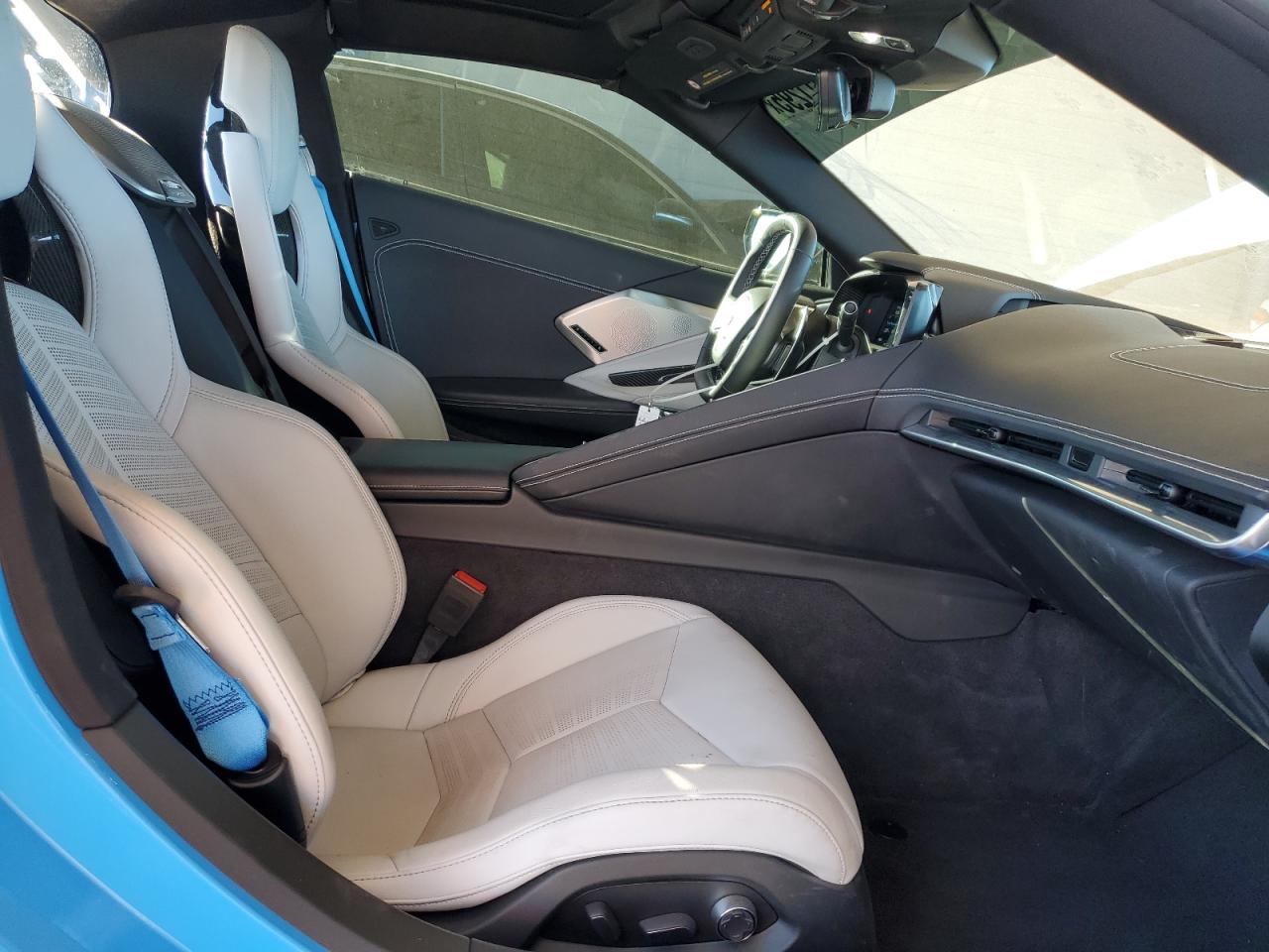 CHEVROLET CORVETTE STINGRAY 2LT