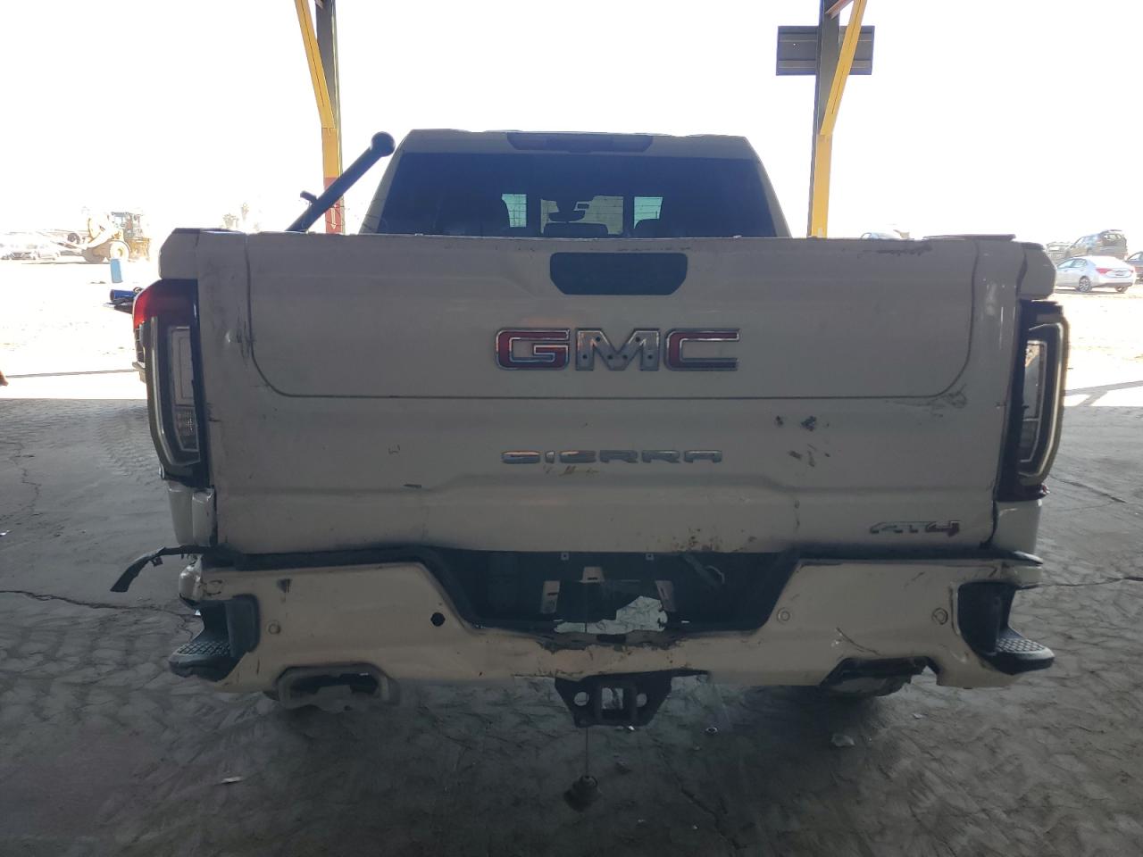 GMC SIERRA K1500 AT4