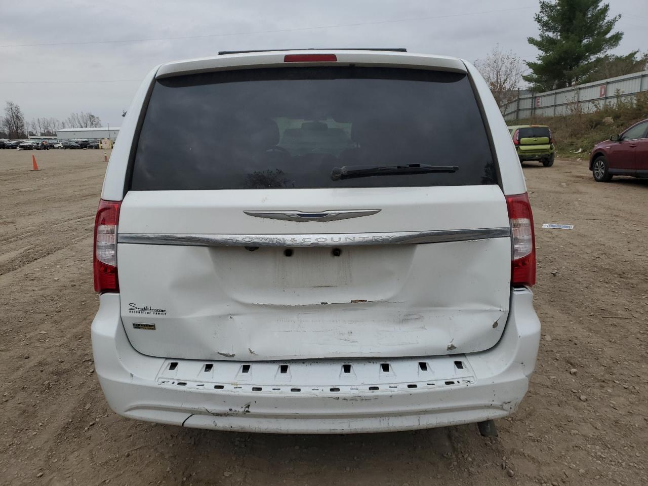 CHRYSLER TOWN & COUNTRY TOURING