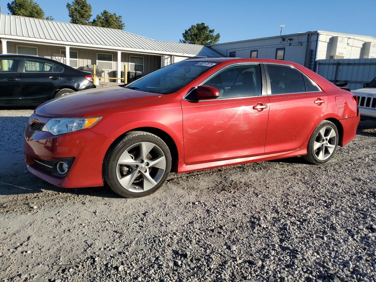 TOYOTA CAMRY SE