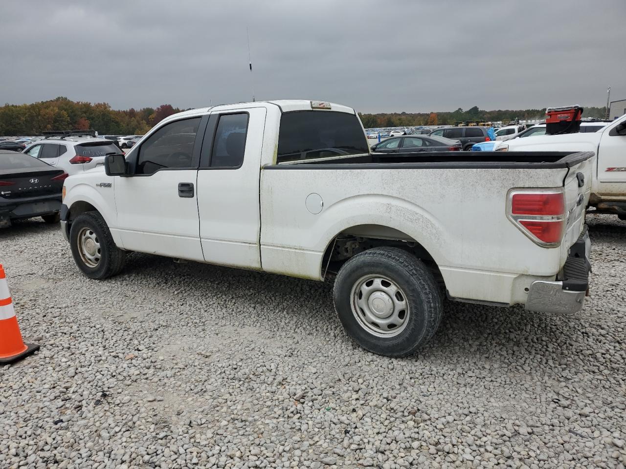 FORD F-150 SUPER CAB