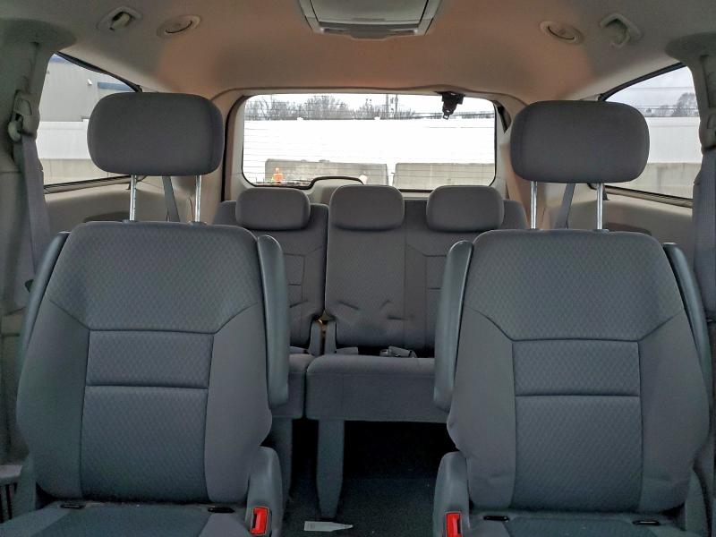 2010 CHRYSLER TOWN & COU #3302770386