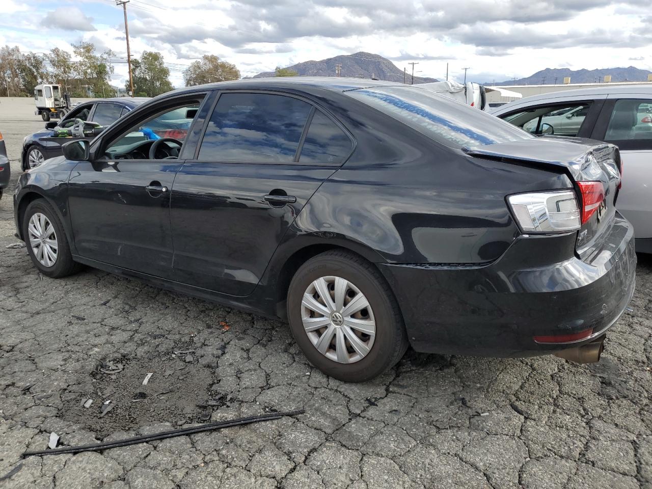 VOLKSWAGEN JETTA BASE