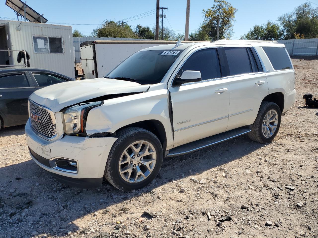 GMC YUKON SLT