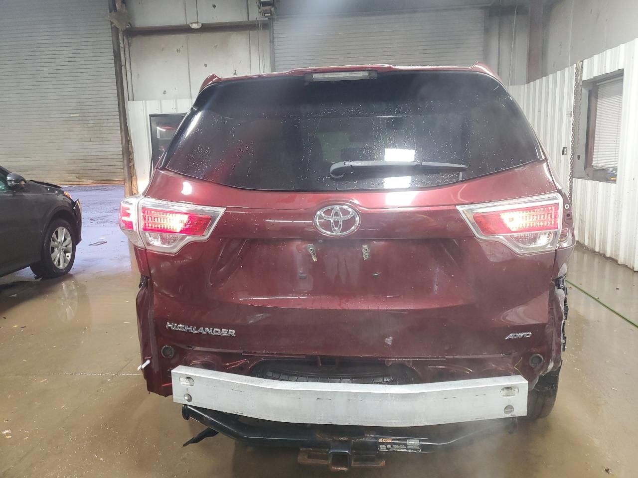 TOYOTA HIGHLANDER LE