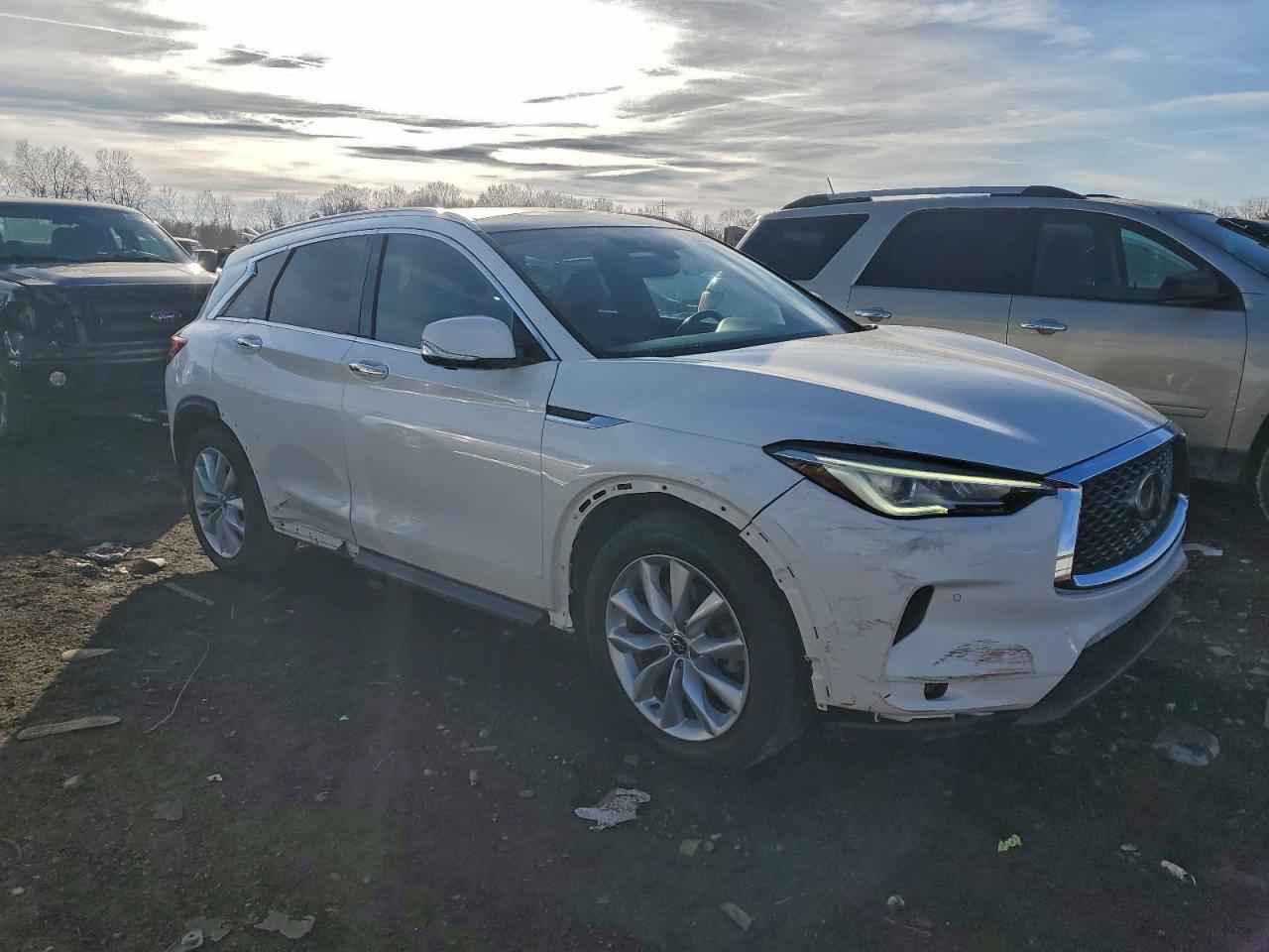 INFINITI QX50 ESSENTIAL