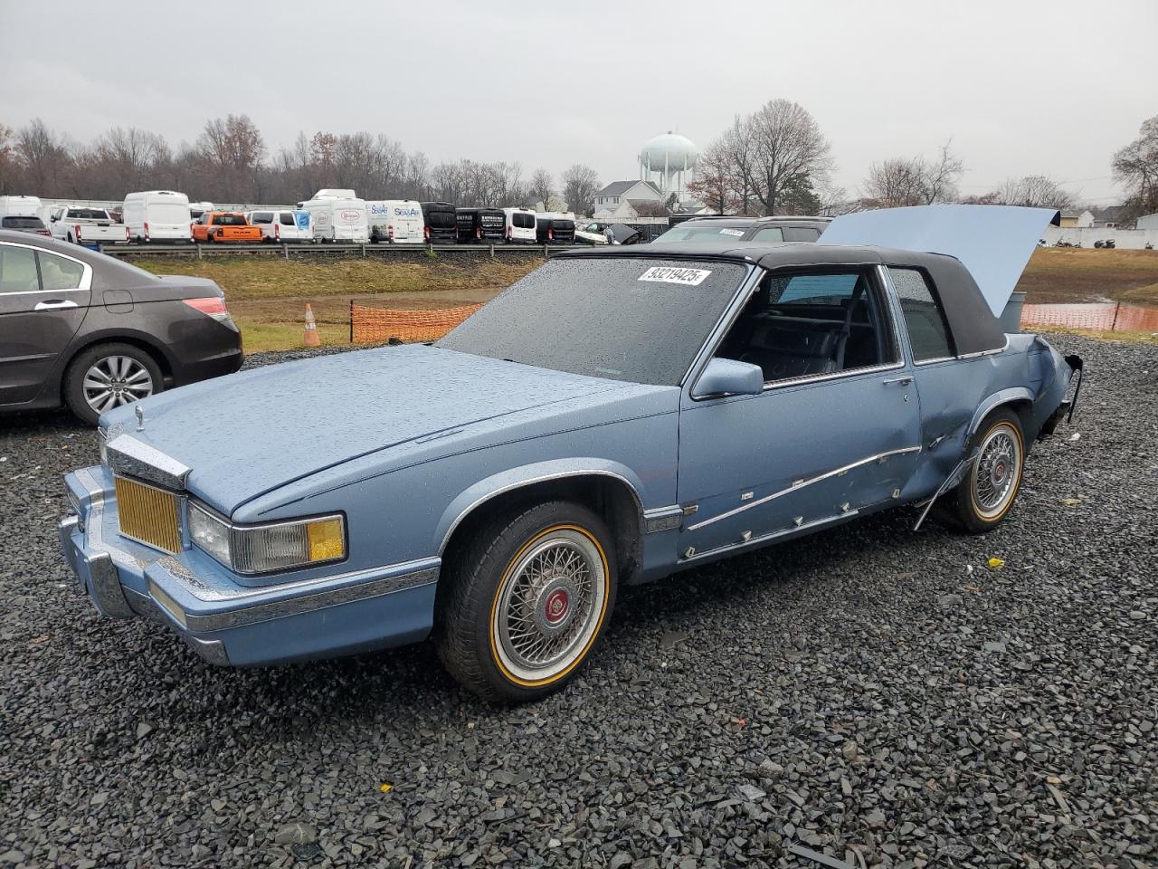 Lot #3297105497 1991 CADILLAC DEVILLE
