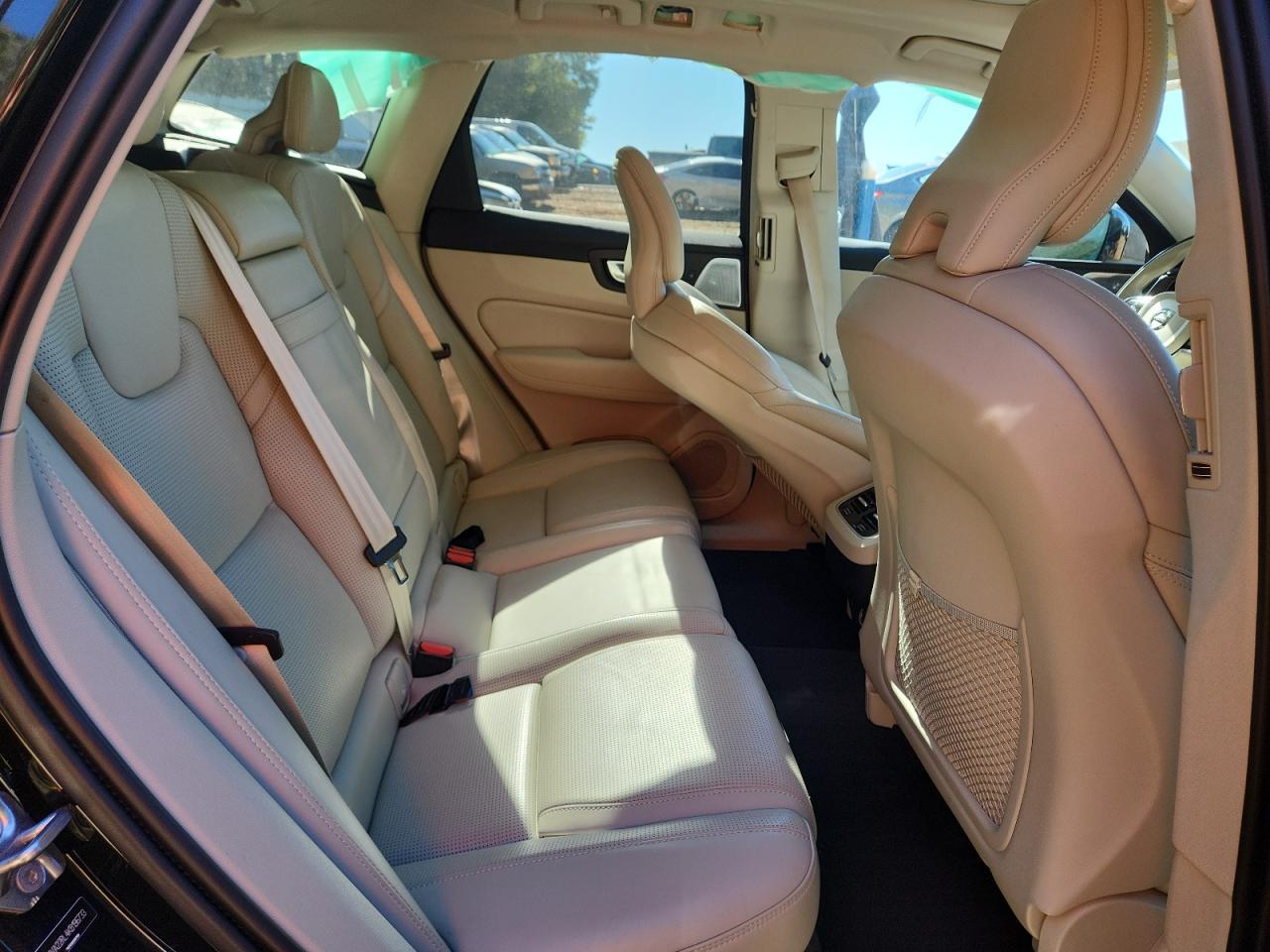 VOLVO XC60 T6 INSCRIPTION