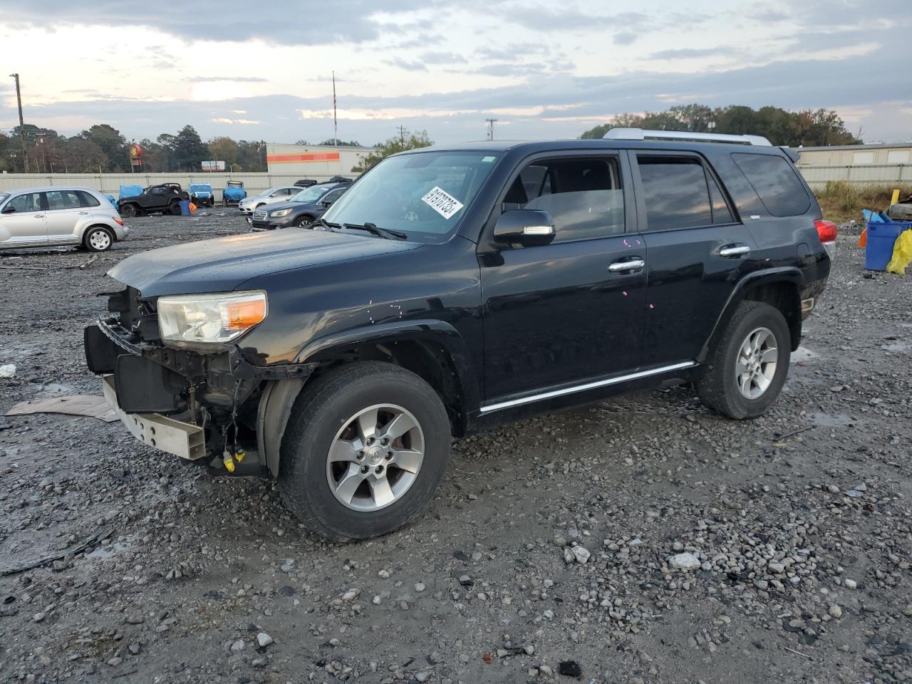 TOYOTA 4RUNNER SR5