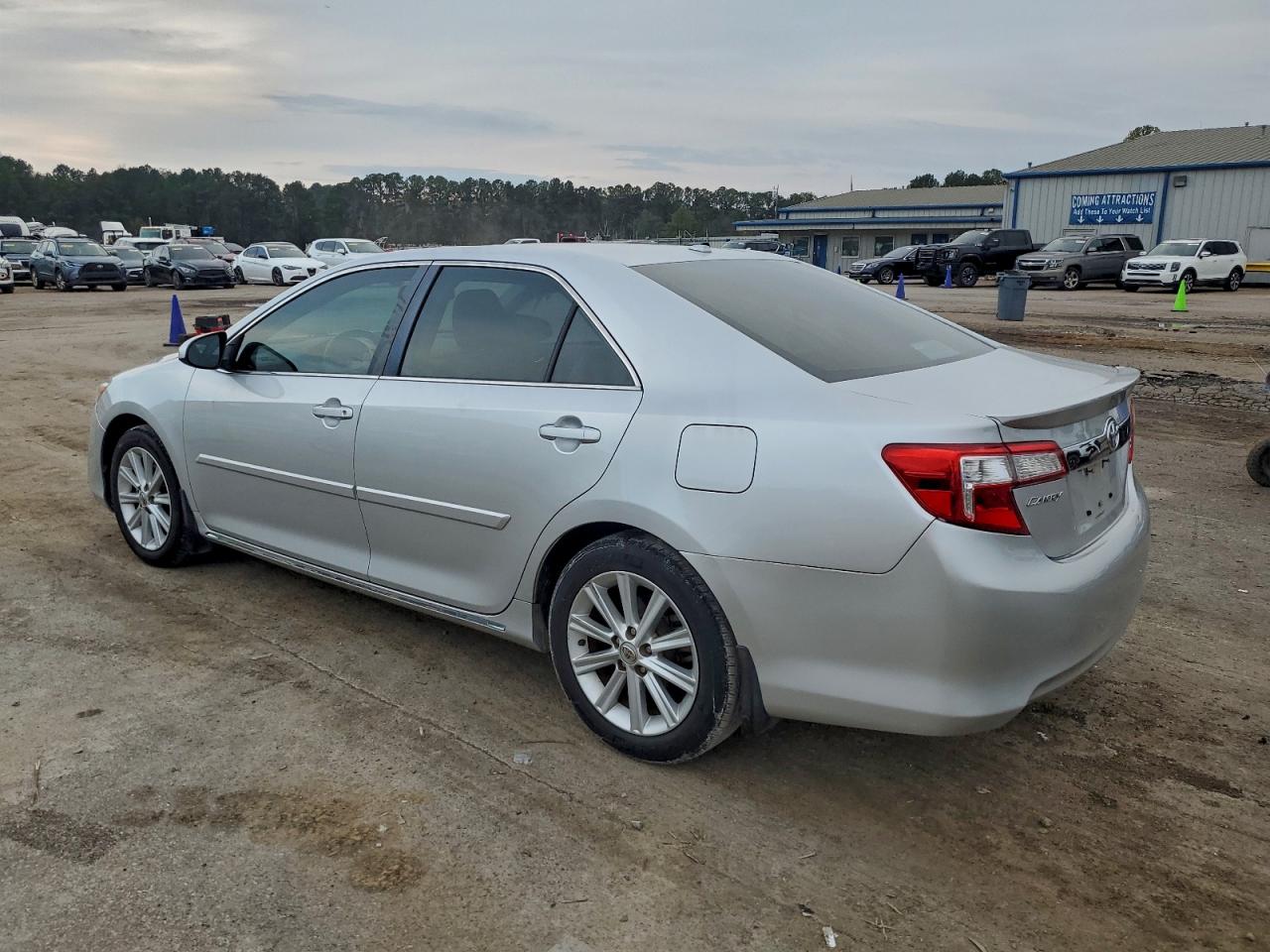 TOYOTA CAMRY L