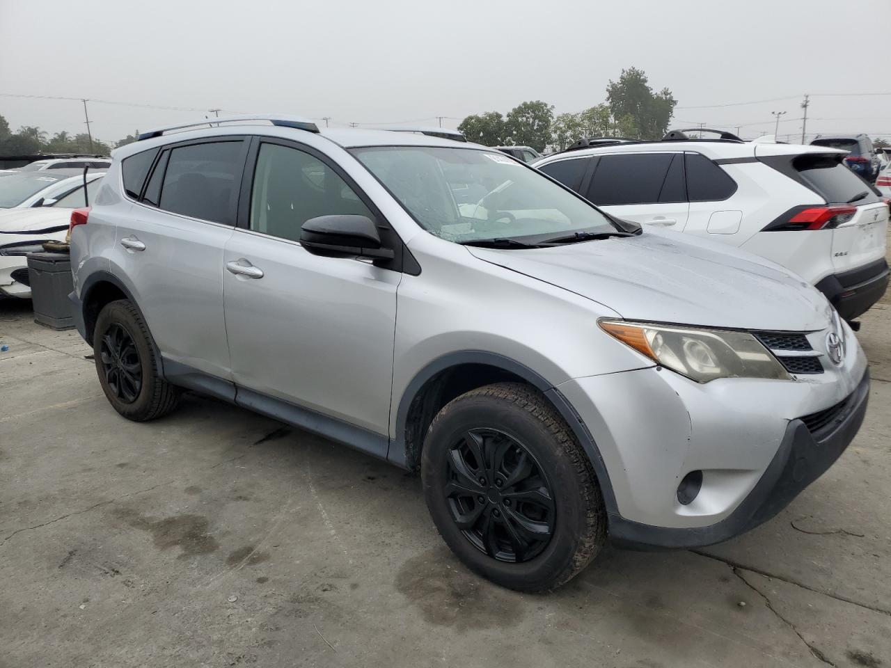 TOYOTA RAV4 LE