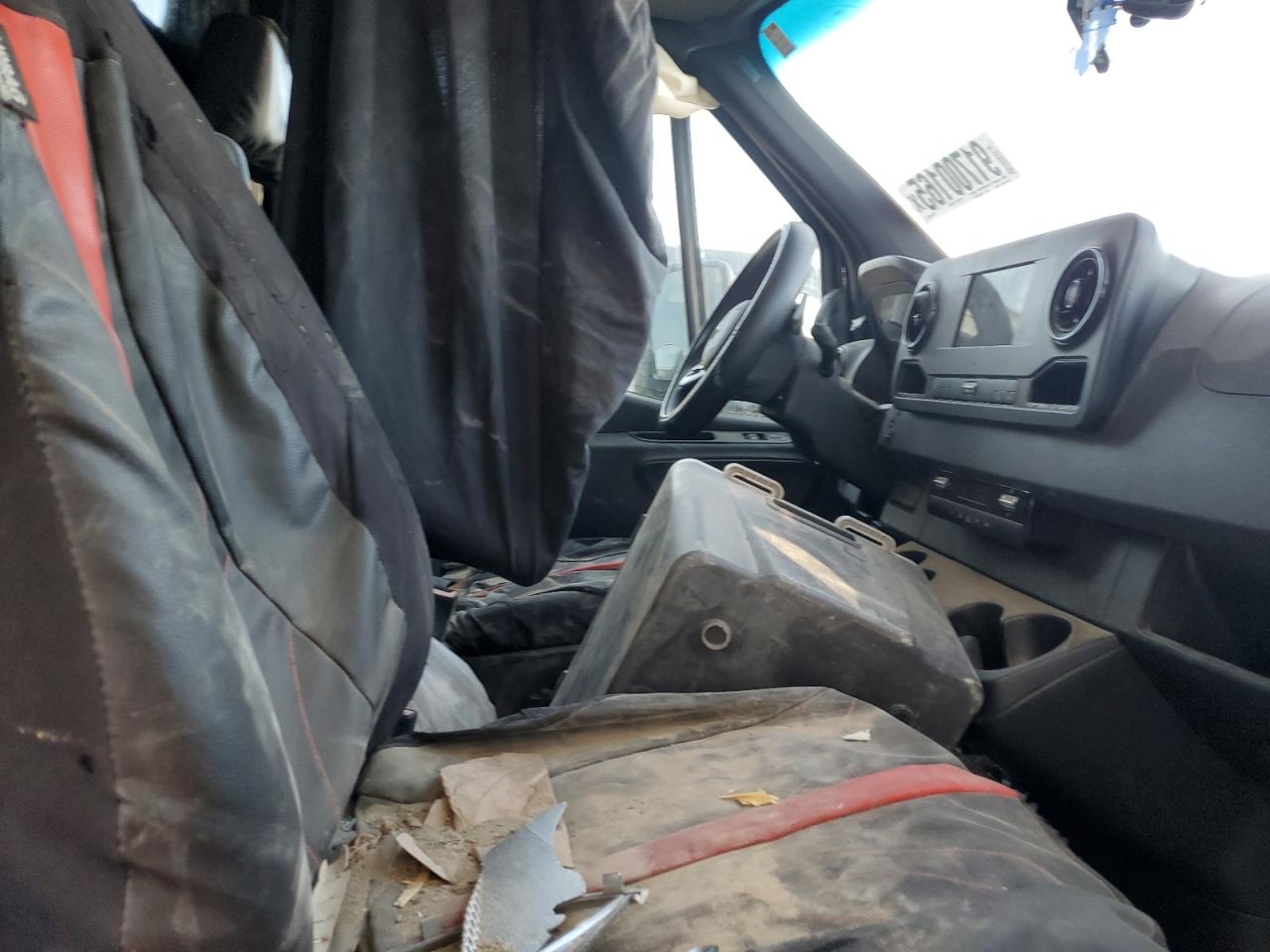 MERCEDES-BENZ SPRINTER 3500