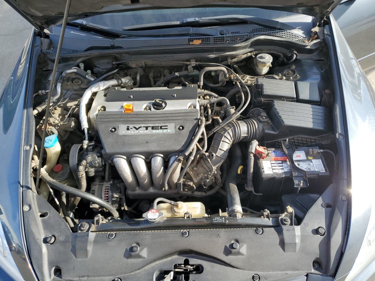 Lot #3304032503 2004 HONDA ACCORD EX