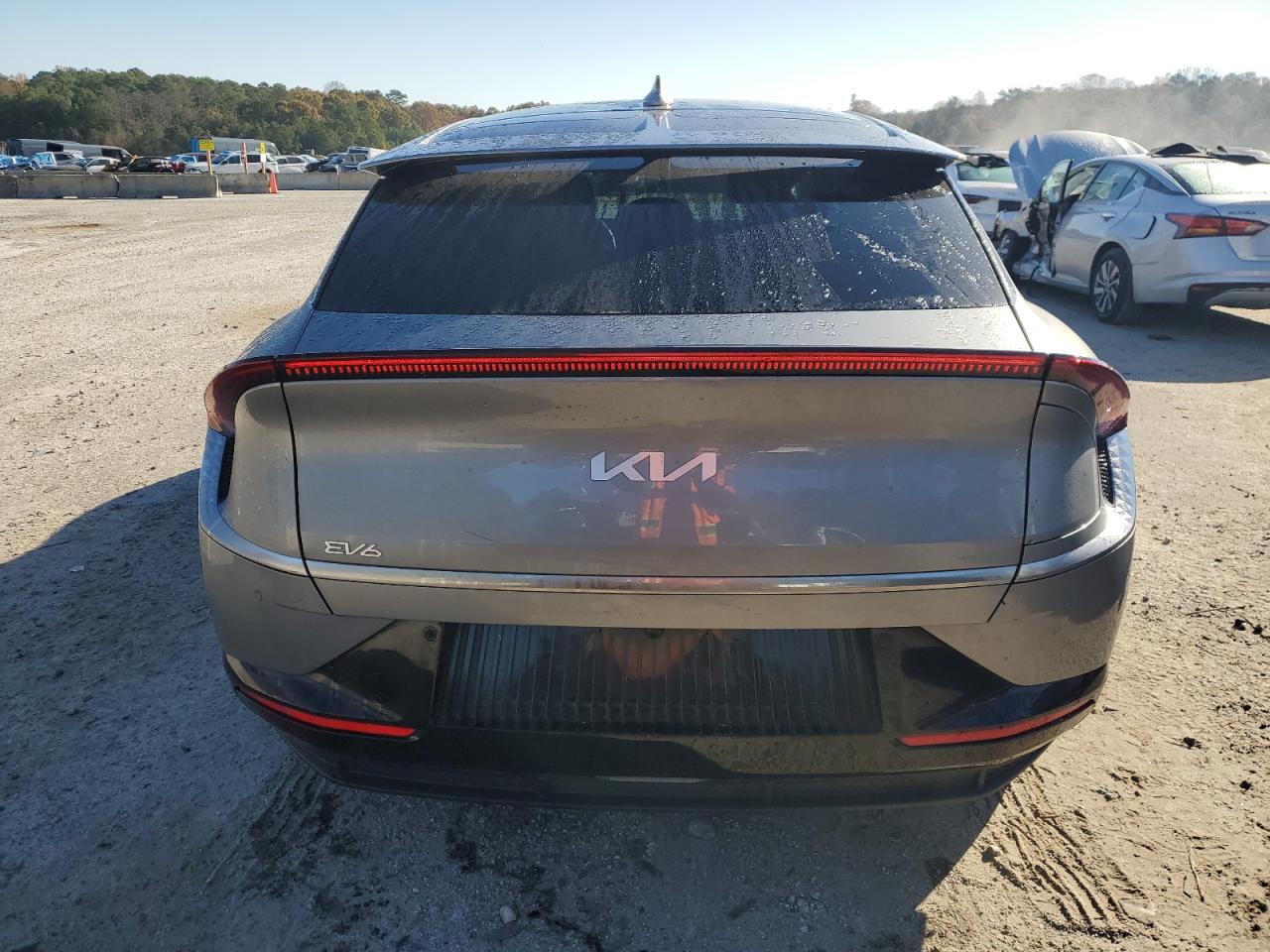 Lot #3301681639 2023 KIA EV6 LIGHT
