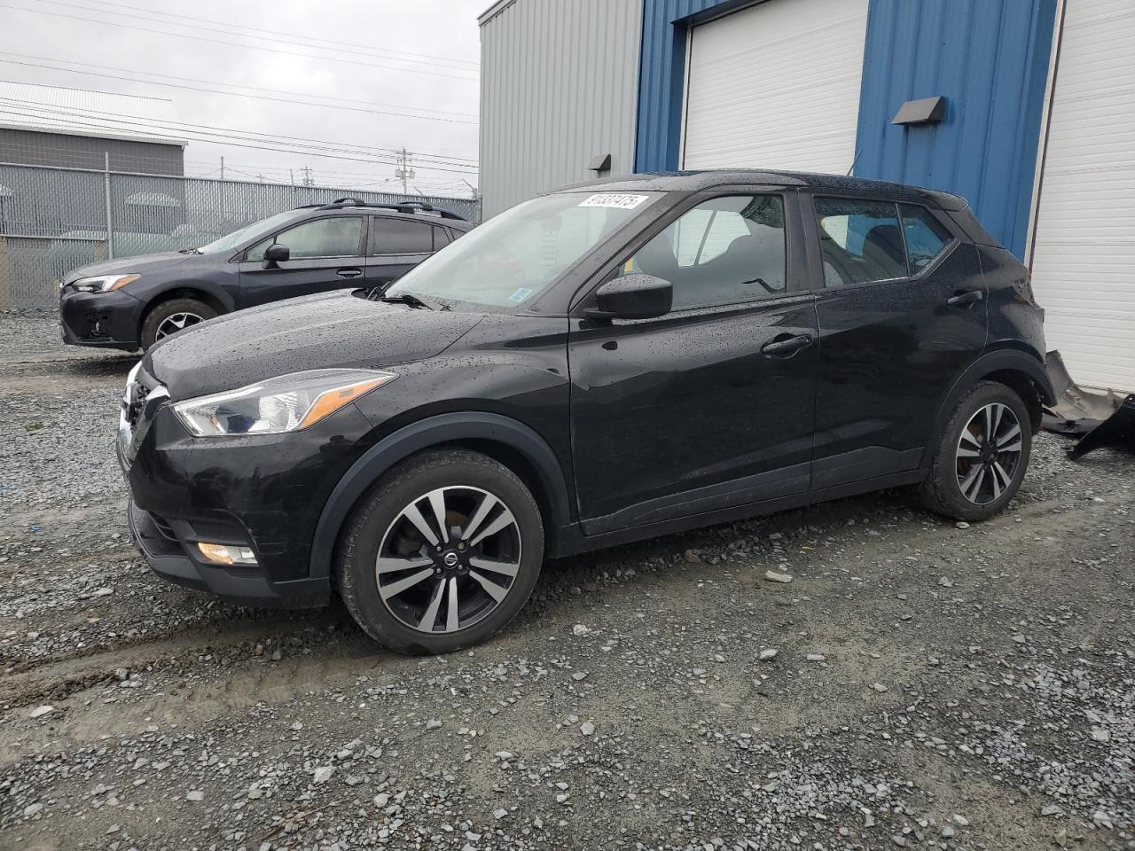 NISSAN KICKS S