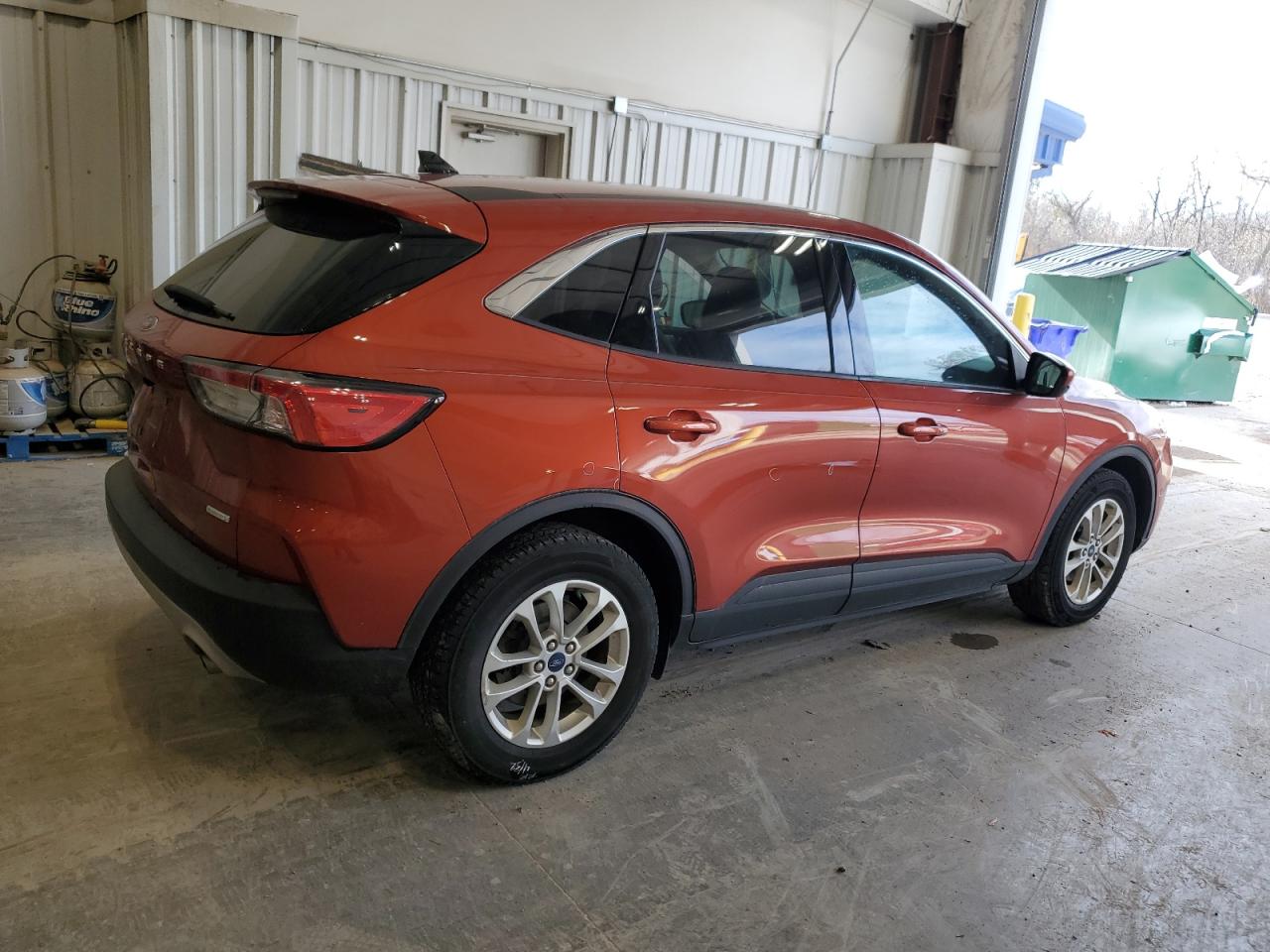 FORD ESCAPE SE