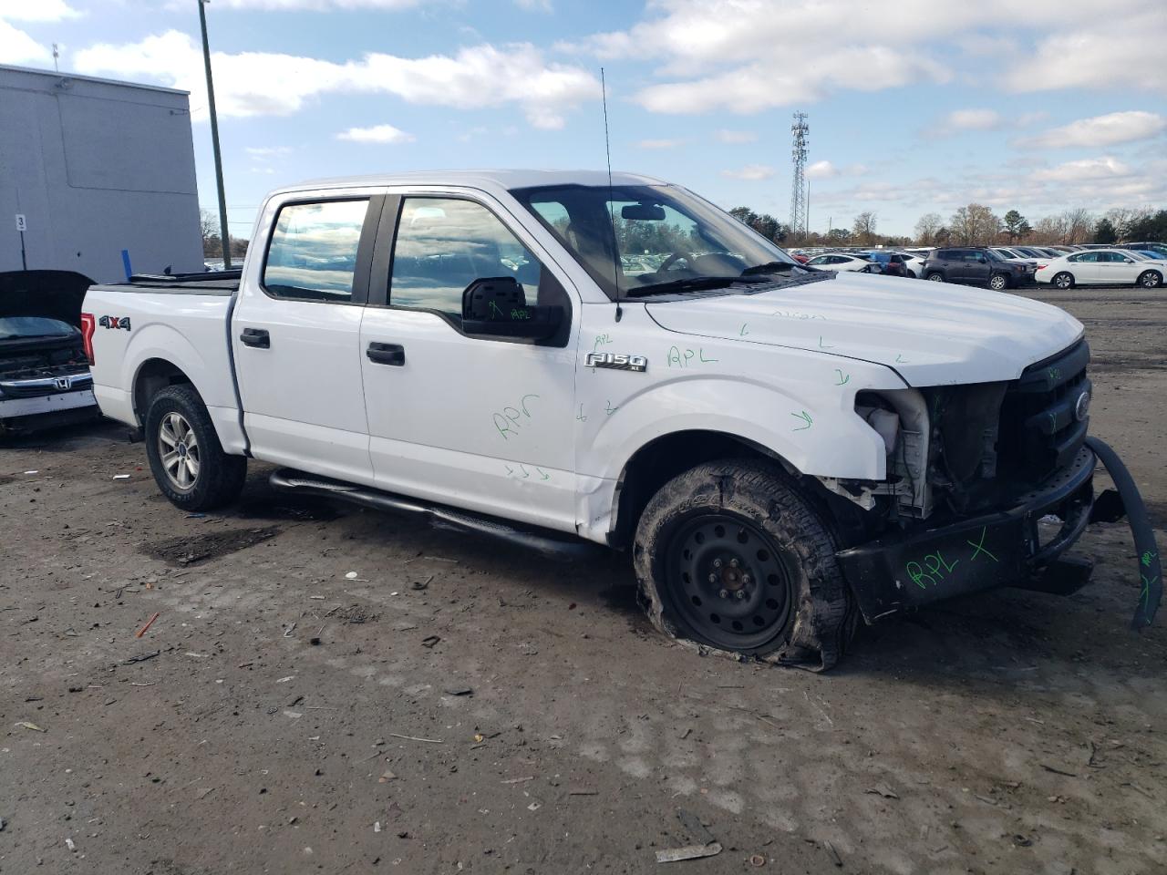 FORD F-150 SUPERCREW