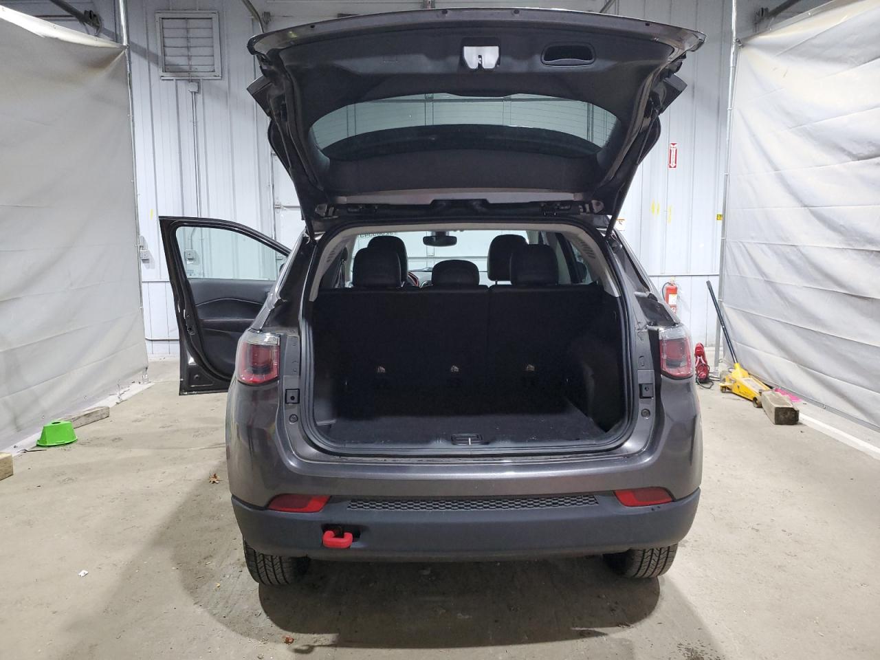 JEEP COMPASS TRAILHAWK