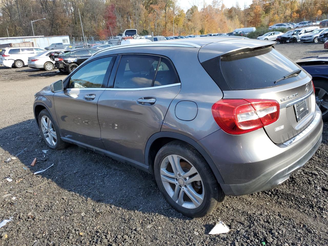 MERCEDES-BENZ GLA-CLASS 250 4MATIC