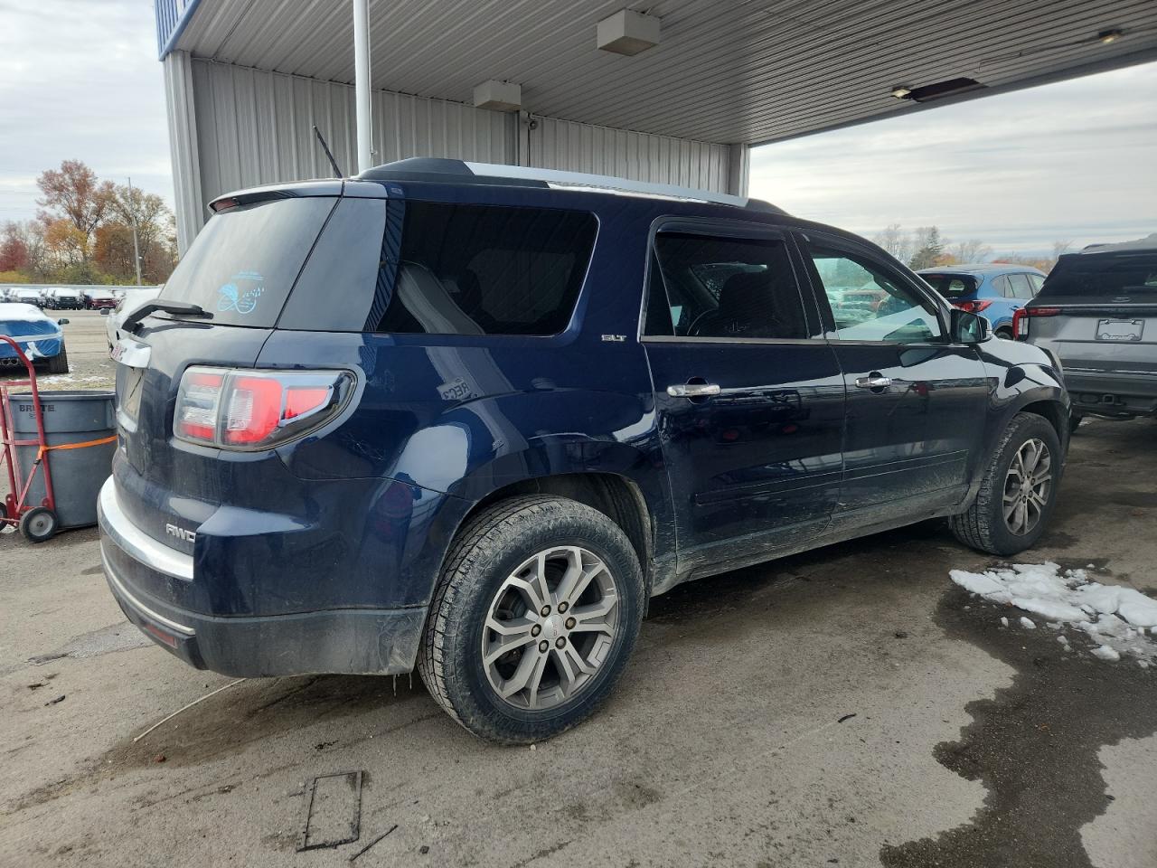GMC ACADIA SLT-1
