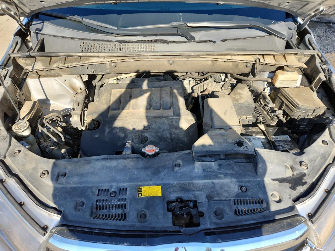 TOYOTA HIGHLANDER LE