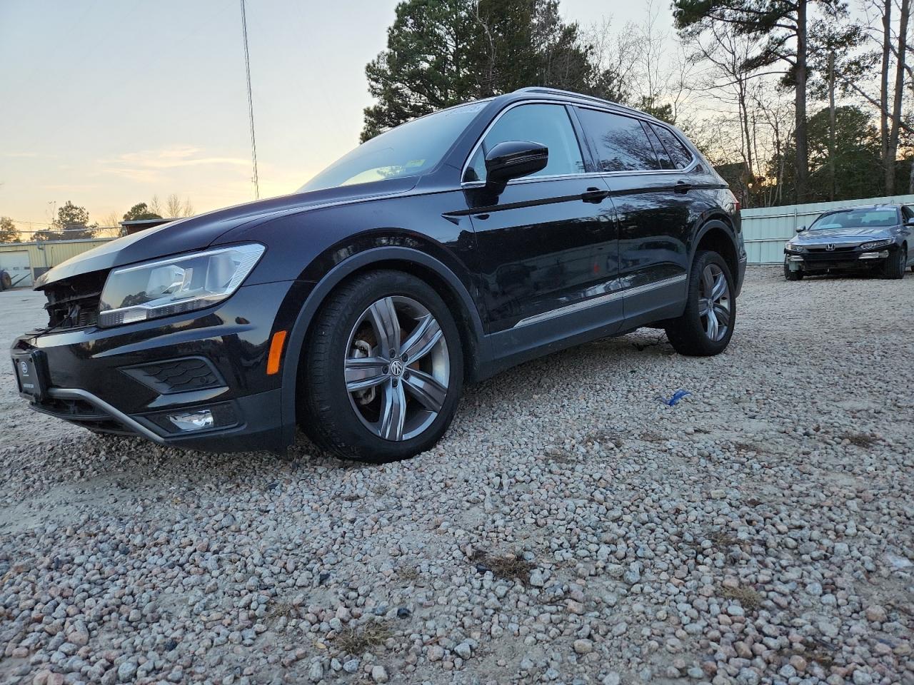 VOLKSWAGEN TIGUAN SE