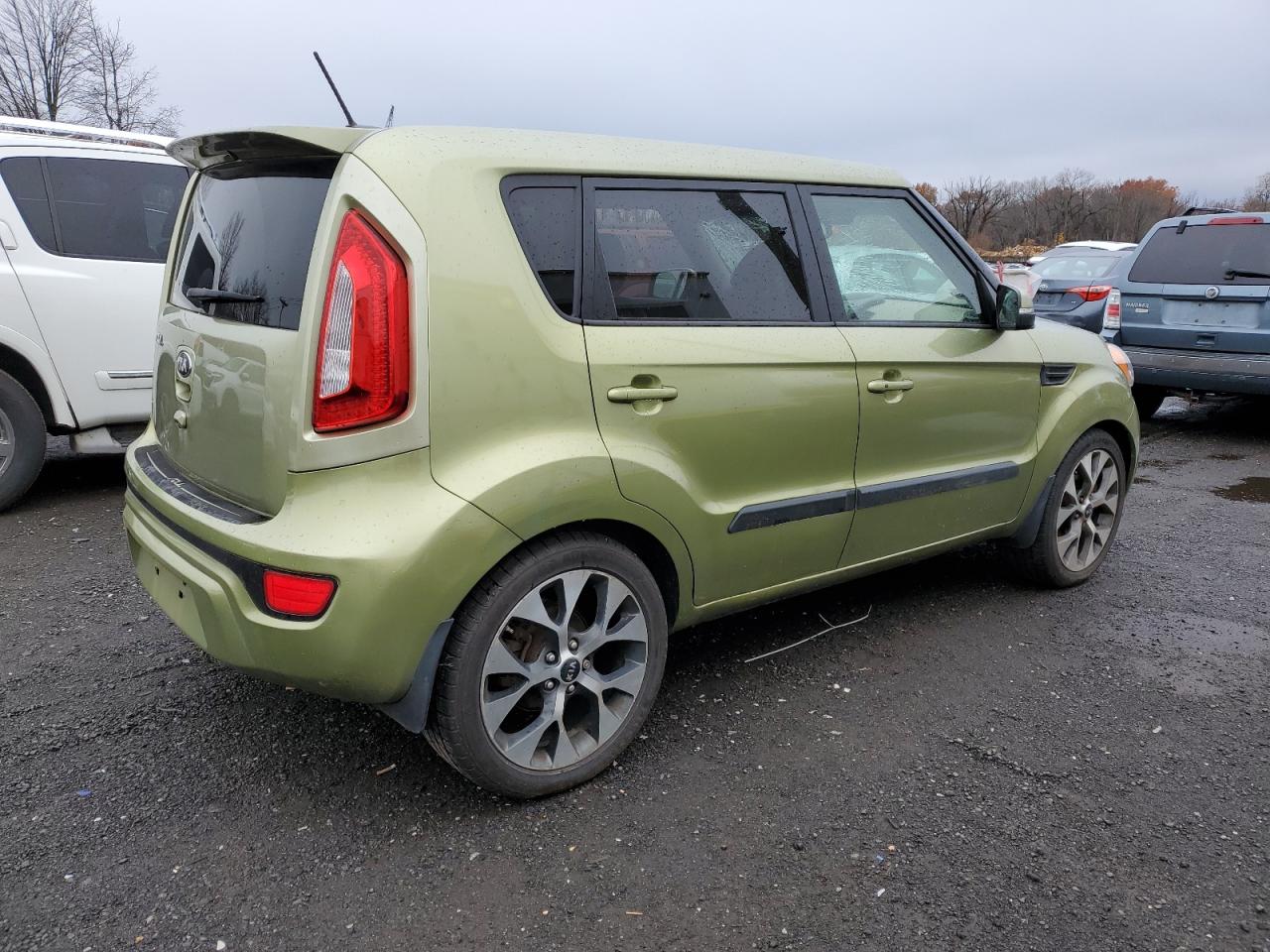 KIA SOUL +