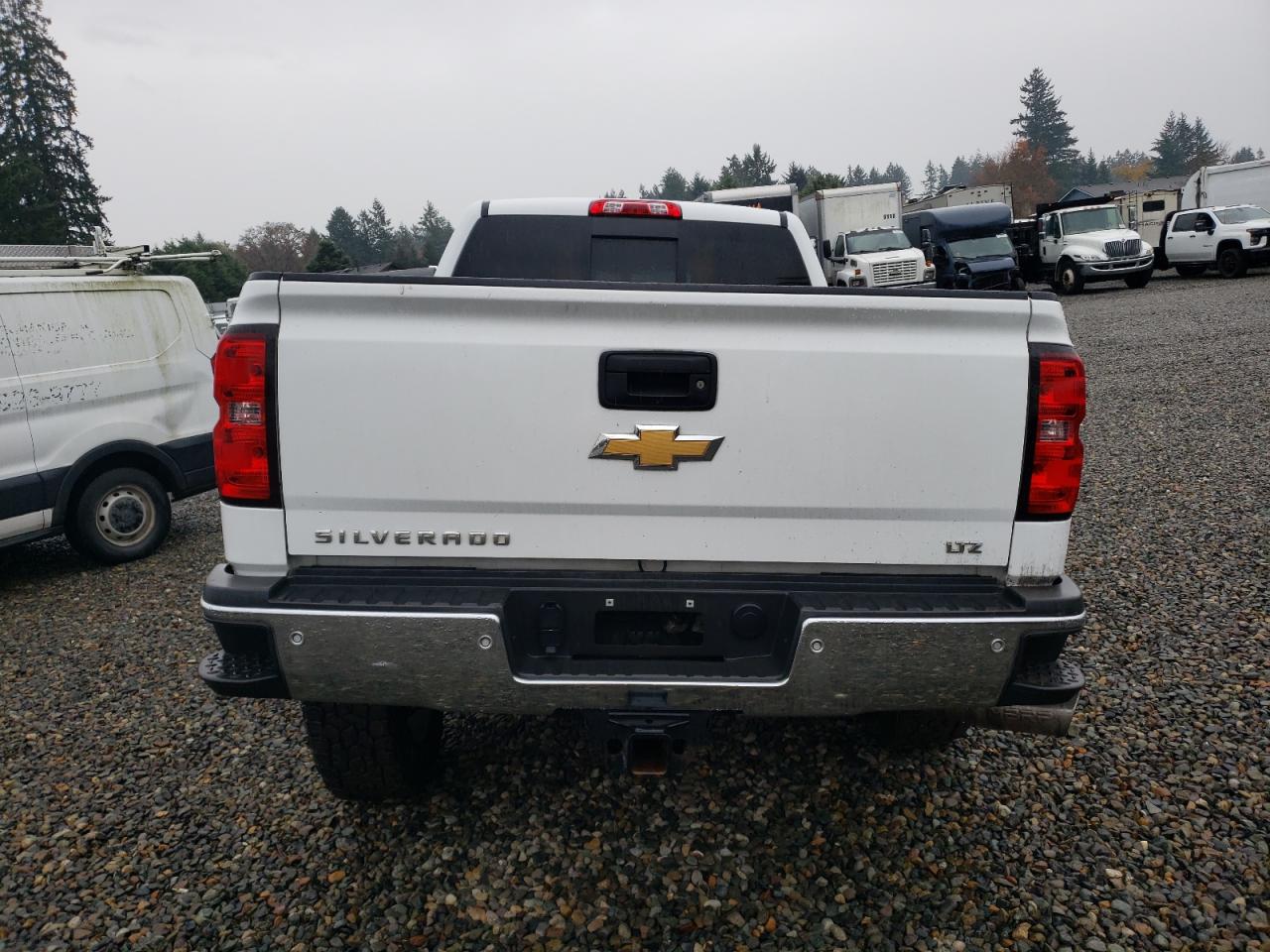 CHEVROLET SILVERADO K3500 LTZ