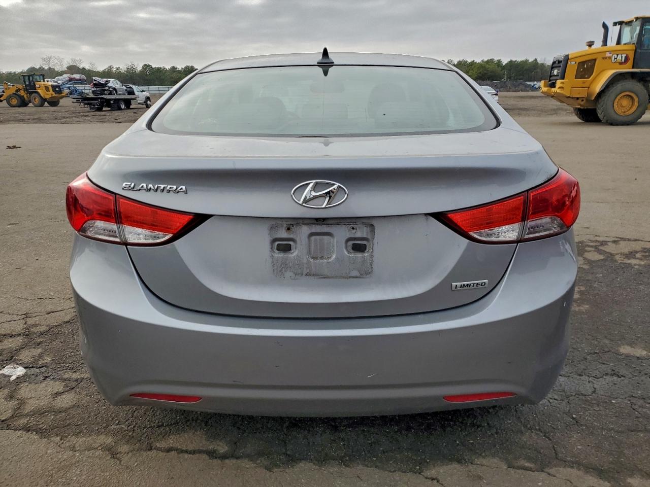 HYUNDAI ELANTRA GLS