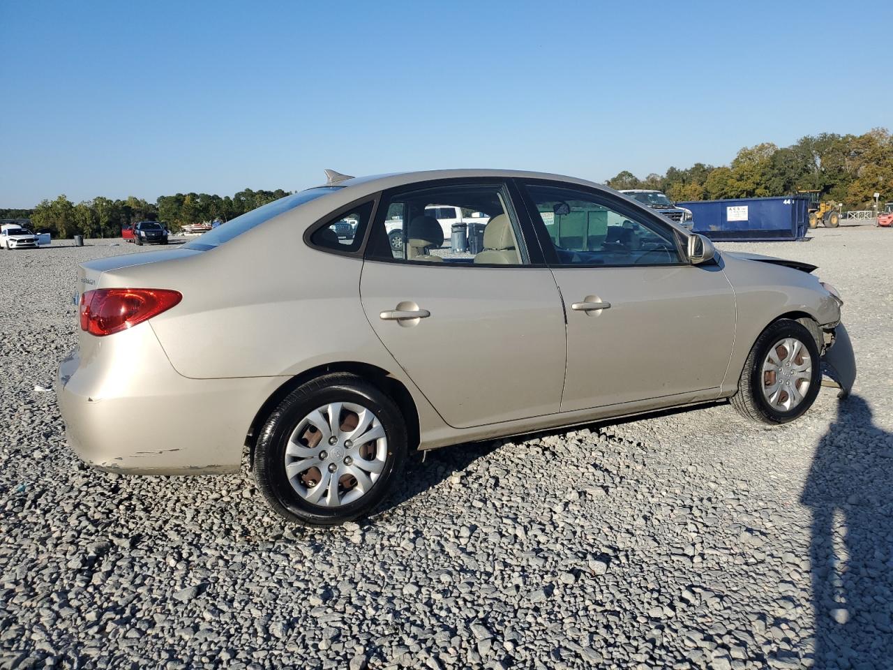 HYUNDAI ELANTRA BLUE
