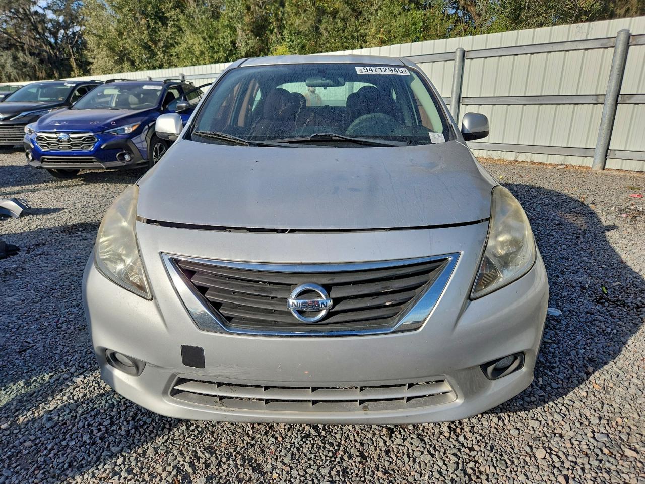 NISSAN VERSA S