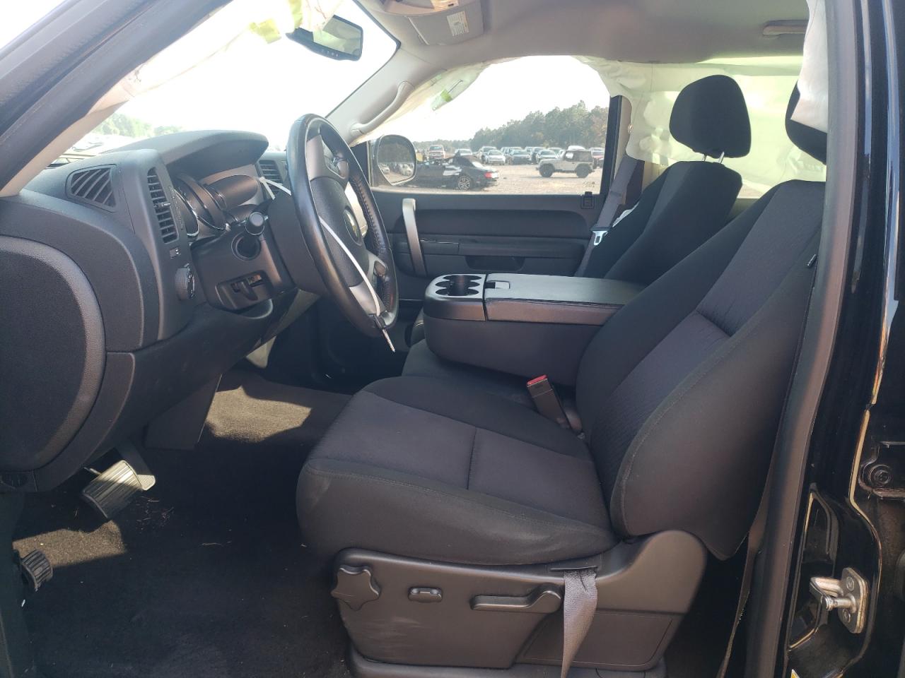 CHEVROLET SILVERADO C1500 LT