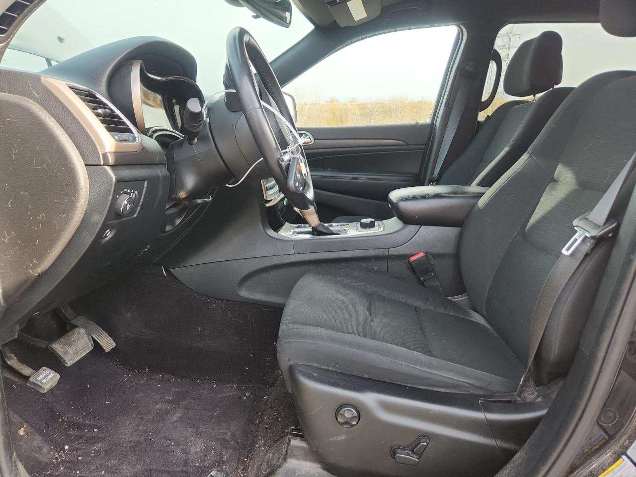 JEEP GRAND CHEROKEE LAREDO